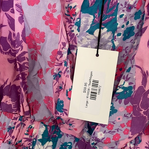 Romper - Picture 3 of 4